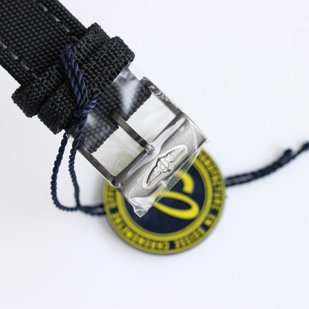 Avenger Fashion Watch - BR003