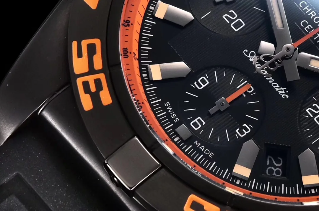 Chronomat 44 Fashion Watch - BR037