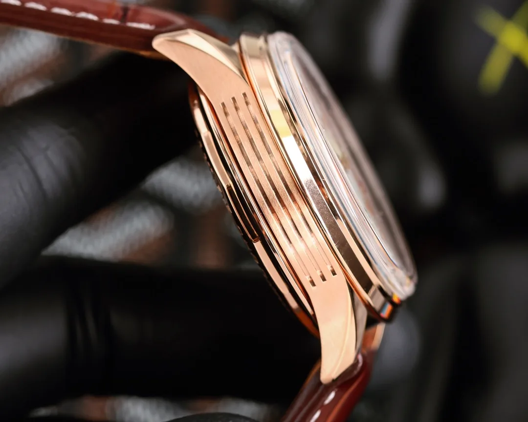 Breitling Premier AB0118 Replica Swiss Watch – Elegant Design, 42mm Rose Gold Case, White Dial, Brown Leather Strap