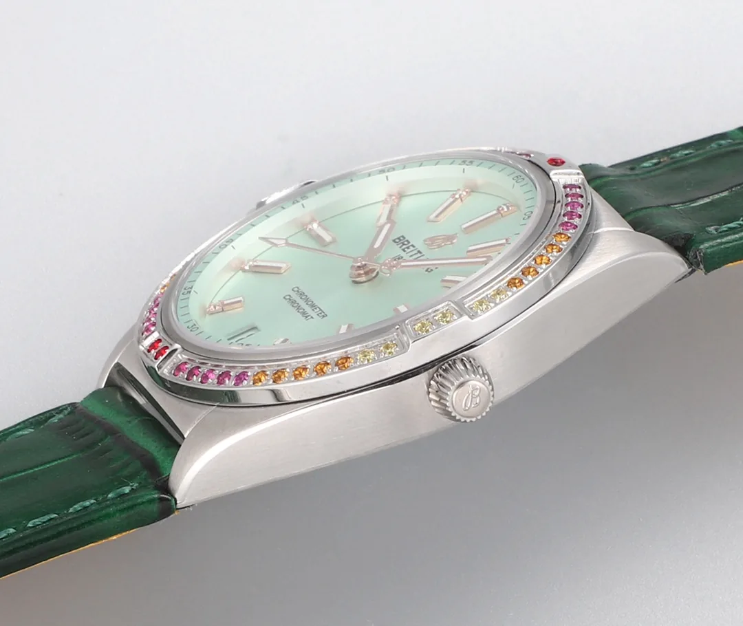 Chronomat Fashion Watch - BR028
