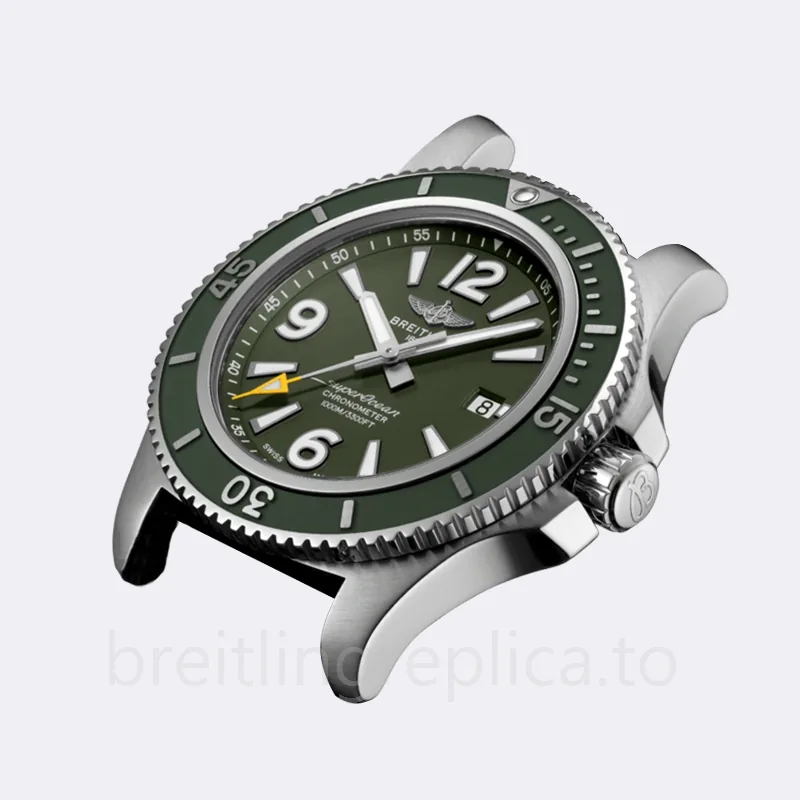 Breitling Superocean Men's A17367A11L1W1 46mm Automatic Green Dial