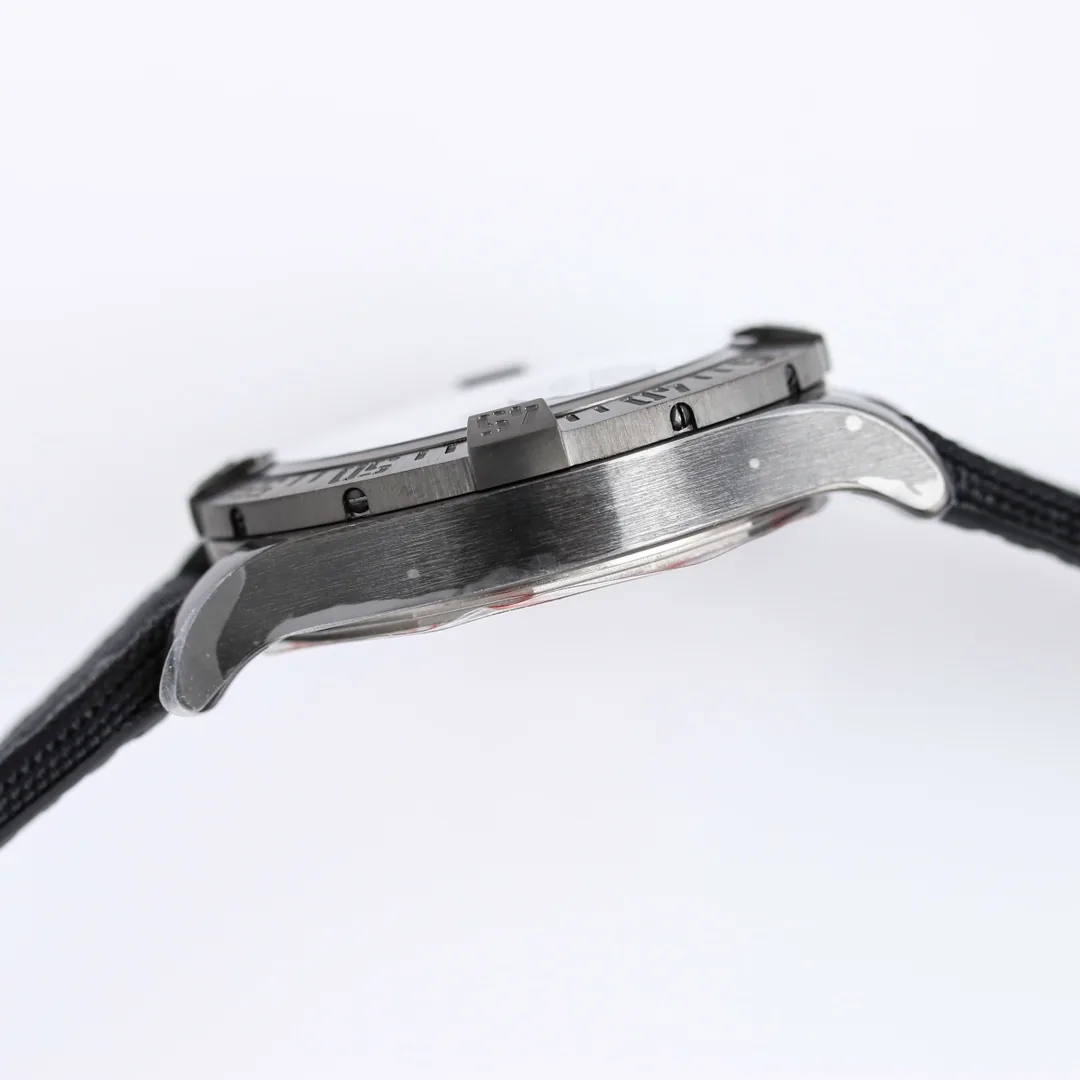 Avenger Fashion Watch - BR003