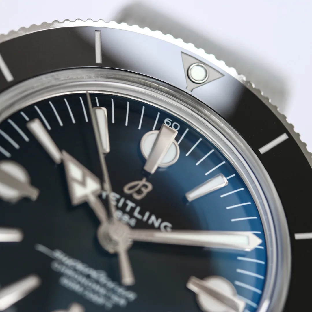 Superocean Heritage Fashion Watch - BR087