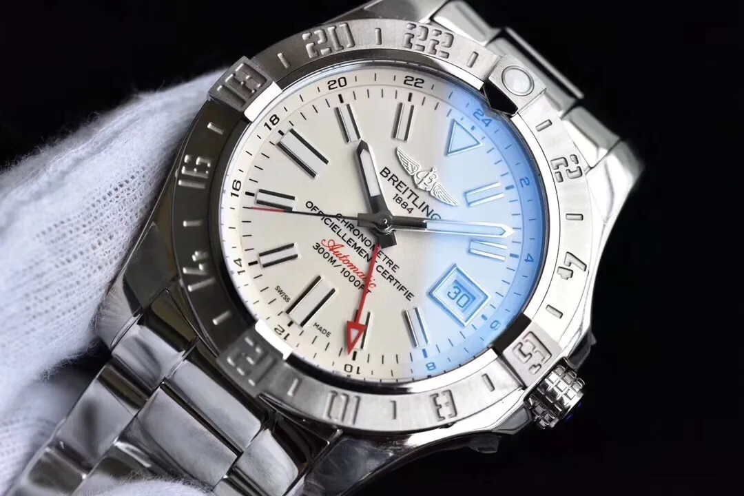 Swiss AAA Breitling Avenger II A3239011/G778 Replica White Dial 43mm Watch – Luxury Look, Full Steel Build