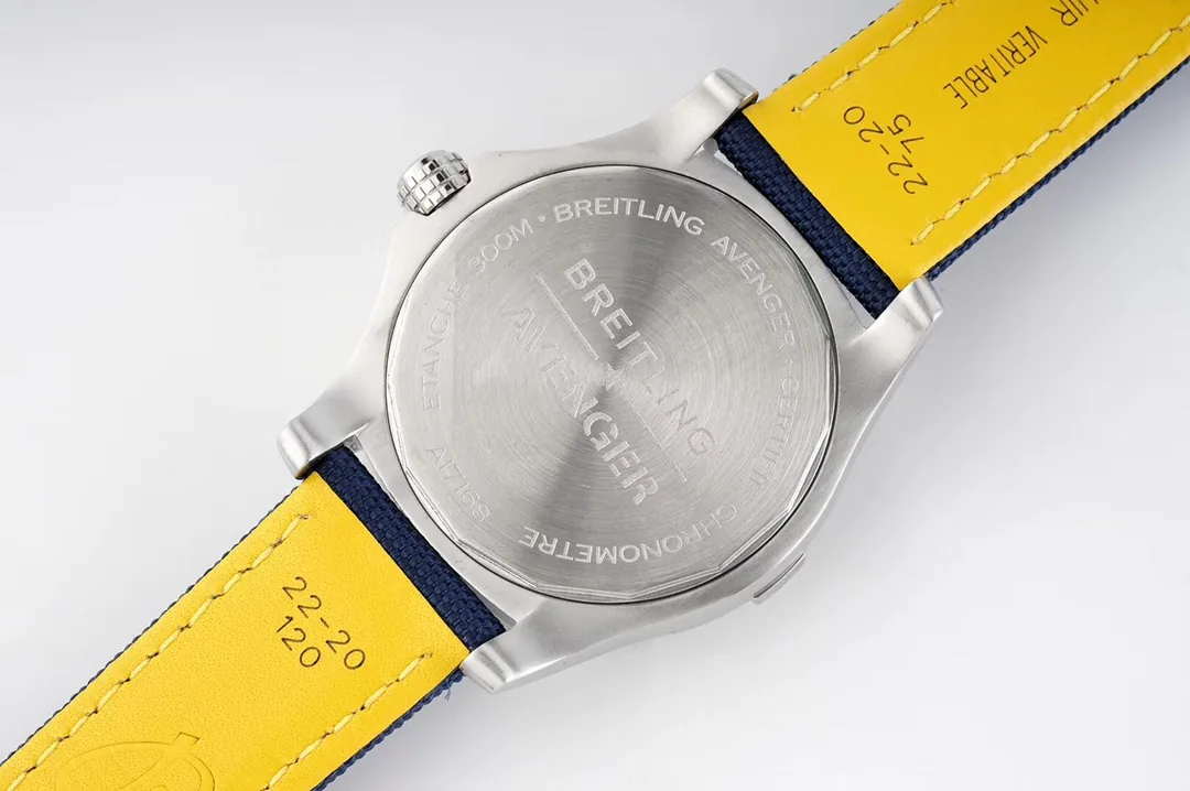 Avenger Seawolf Fashion Watch - BR018