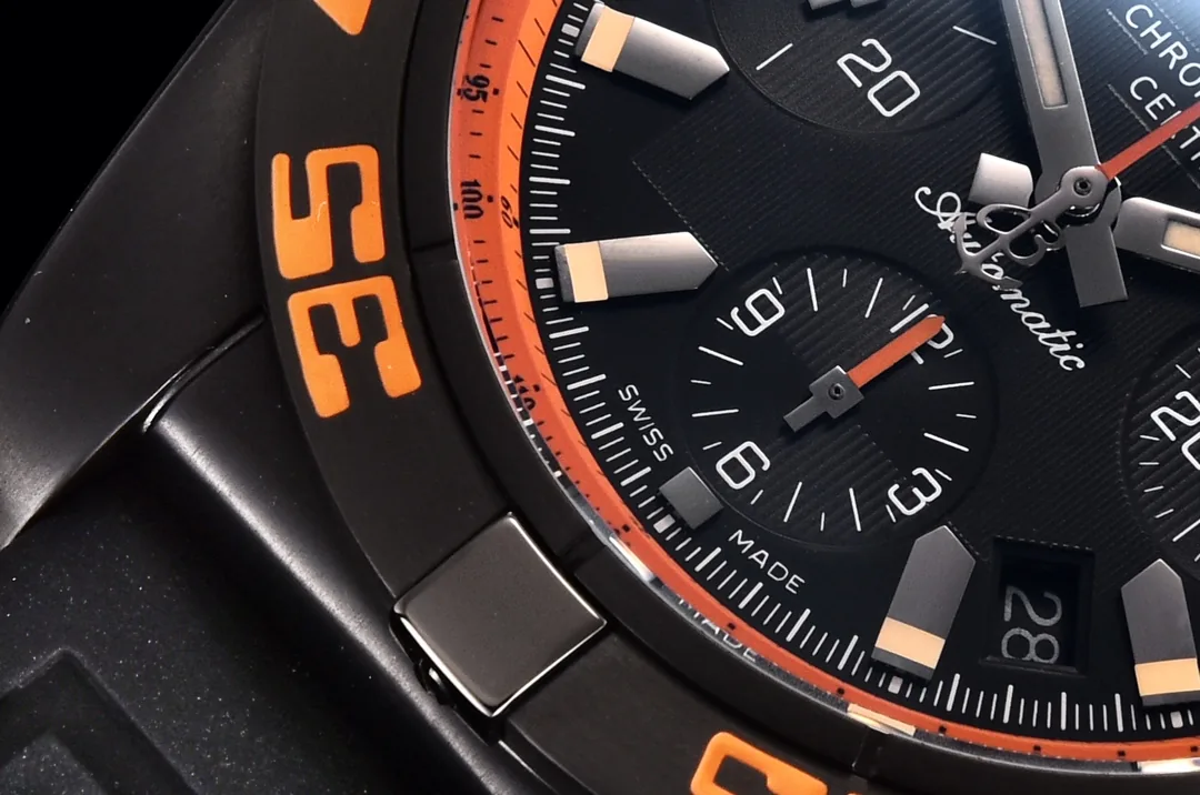 Breitling Chronomat 44 Raven MB0111C2/BD07 Replica Watch - Best Swiss Super Clone with Blacksteel Case, Rubber Strap