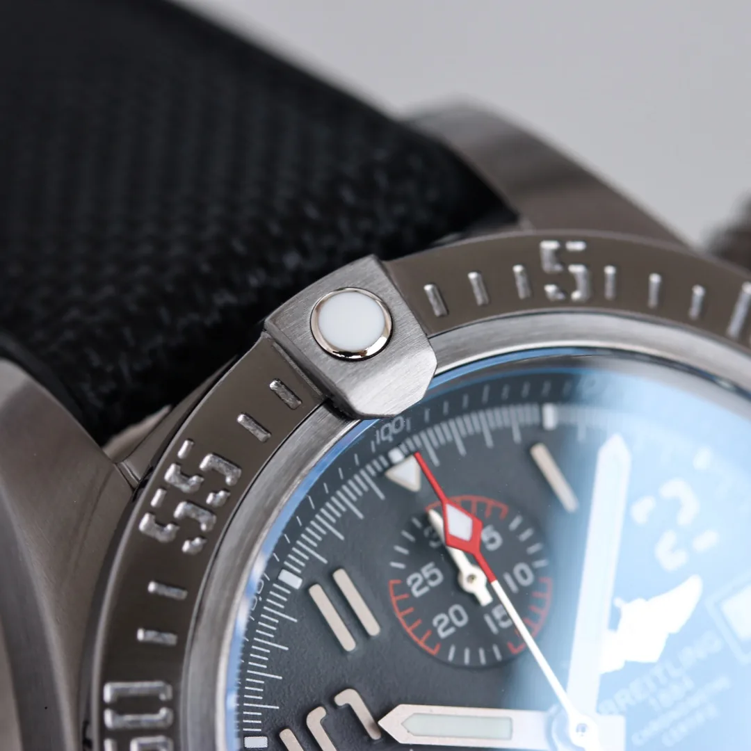 Breitling Avenger Bandit E1338310 Replica - Swiss AAA Super Clone Watch With Black Canvas Strap, Titanium Gray Dial