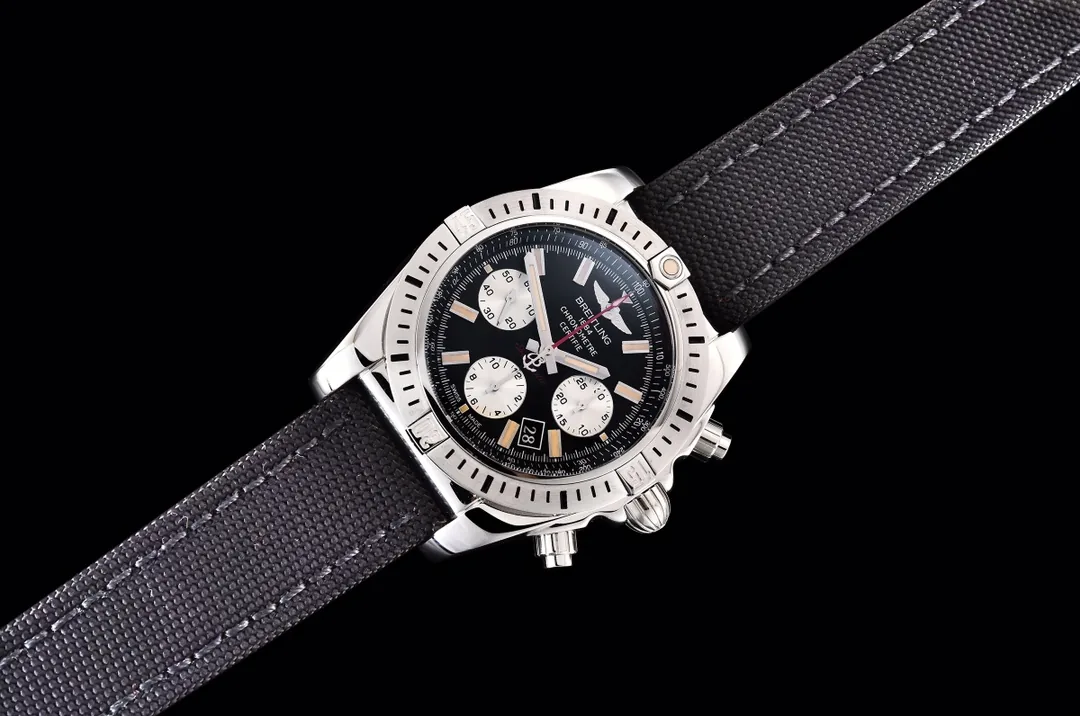High-End AAA Breitling Chronomat AB0115 Replica – Swiss Movement, Polished Steel Case, Stylish Men’s Watch