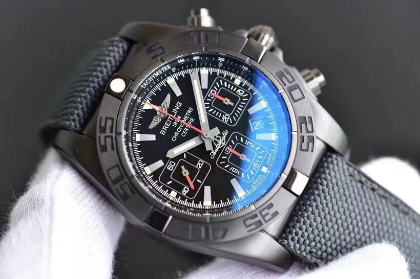 Chronomat 44 Fashion Watch - BR038