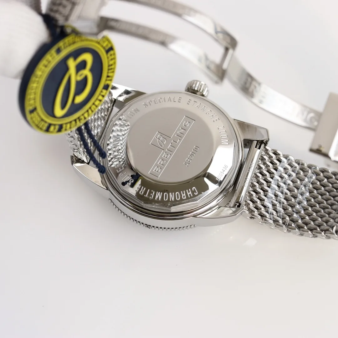 Best Swiss Breitling Superocean Heritage A17320 Replica White Dial 46mm Watch – Classic Dive Style
