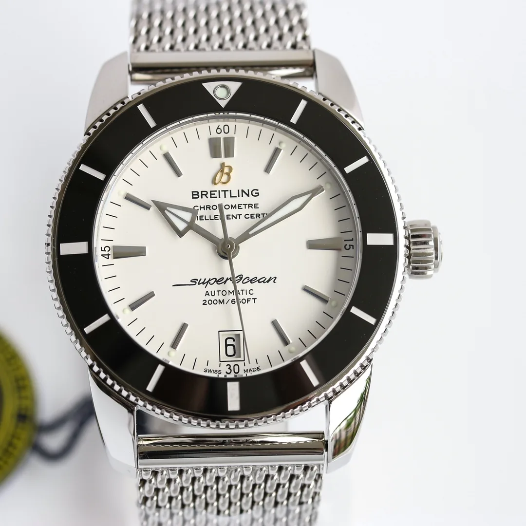 Best Swiss Breitling Superocean Heritage A17320 Replica White Dial 46mm Watch – Classic Dive Style