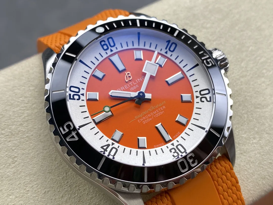High-Quality Swiss Breitling Superocean A17376 Replica Watch – Bold Orange Dial, Black Ceramic Bezel, Sporty Rubber Strap