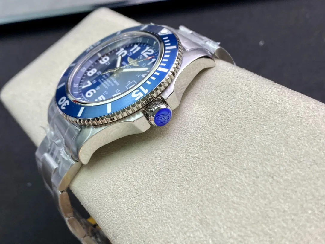 High-End Swiss Breitling Superocean II A17392D81C1A1 Replica Watch – 44mm Stainless Steel Case, Gun Blue Dial