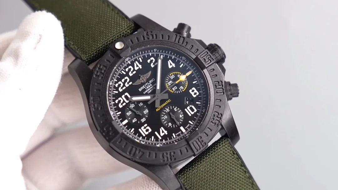 Swiss High-Quality Breitling Avenger Hurricane XB0180 Replica Watch – Bold Military Design With Sapphire Crystal & Green Fabric Strap