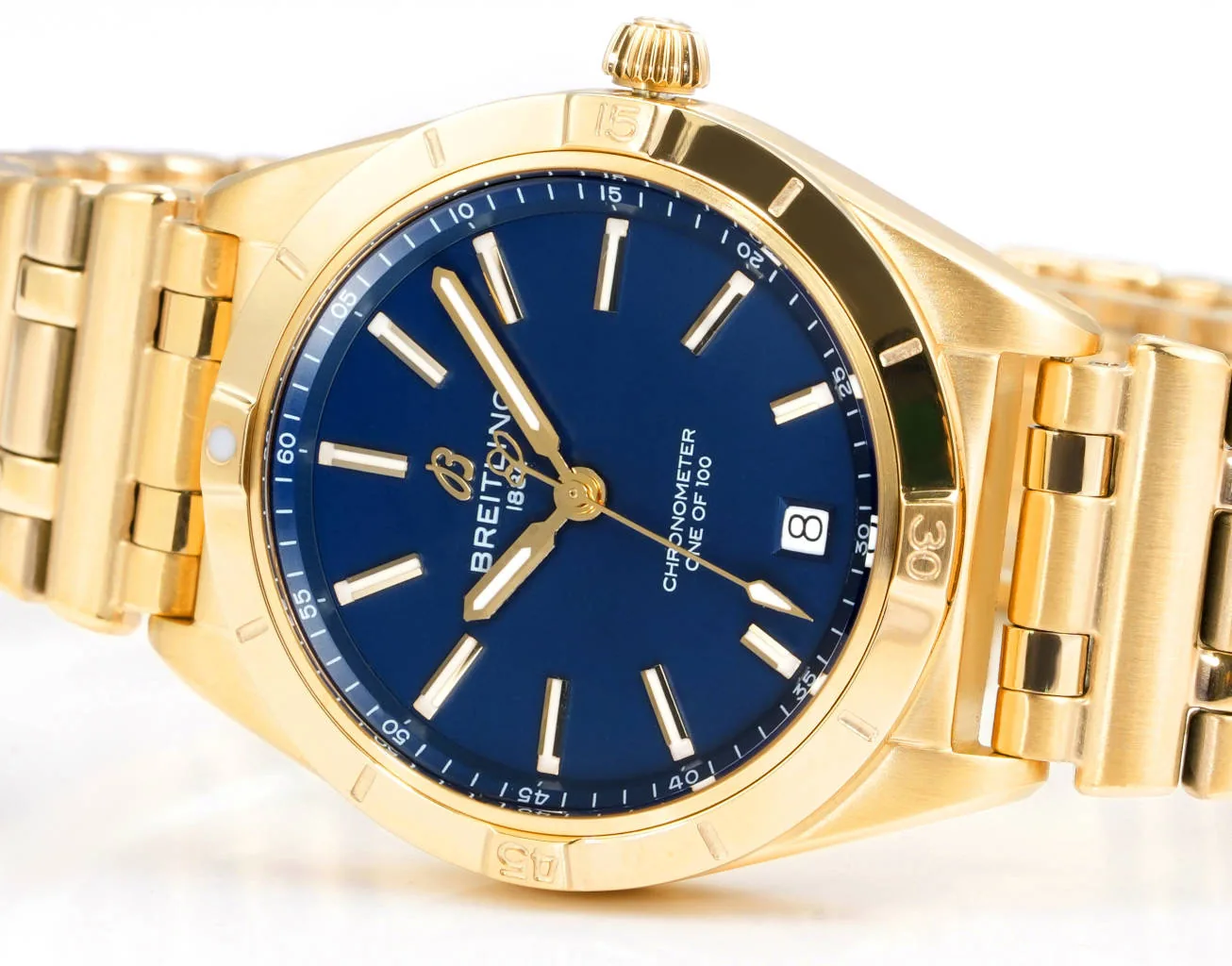 Elegant Women's Swiss Replica Breitling Chronomat K103801A1C1K1 36mm Victoria Beckham Blue Dial Watch