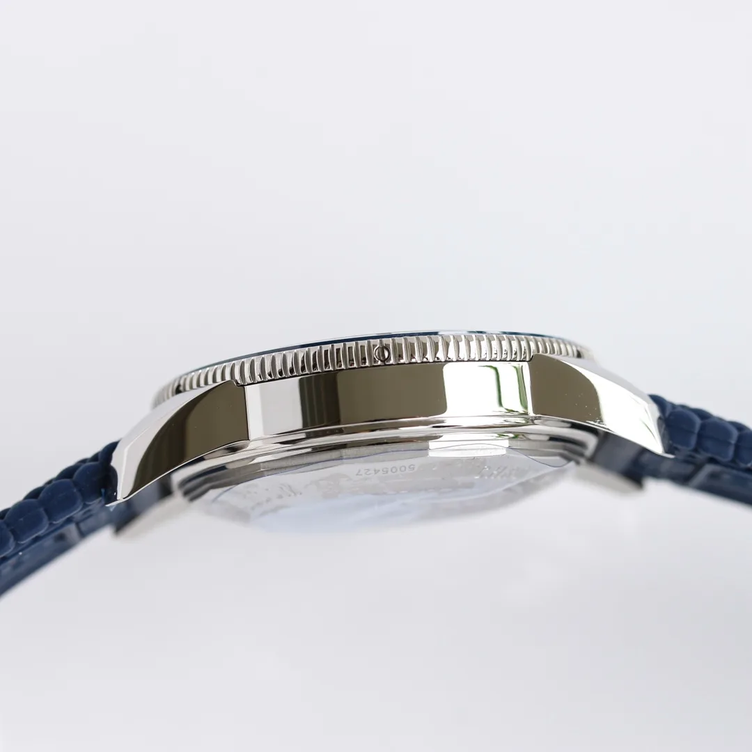 Premium Swiss Breitling Superocean Heritage AB2020161C1S1 Replica Watch – Blue Dial, Blue Ceramic Bezel