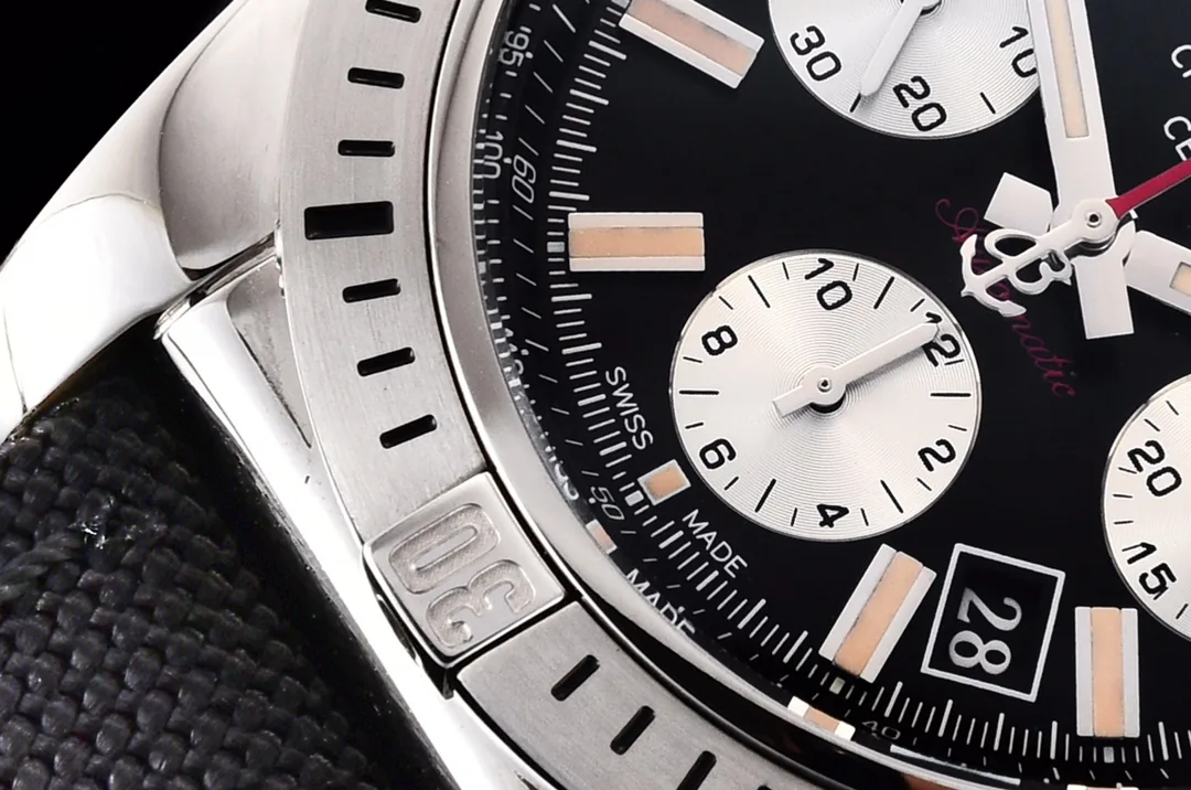 High-End AAA Breitling Chronomat AB0115 Replica – Swiss Movement, Polished Steel Case, Stylish Men’s Watch