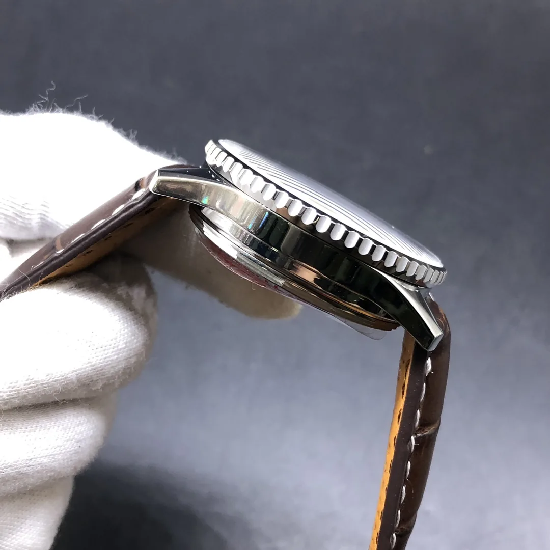 Premium Swiss Men’s Breitling Navitimer AB0123 Replica Watch With White Dial & Brown Leather Strap