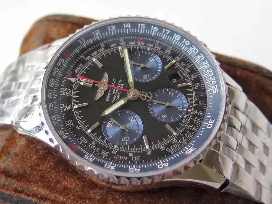 Luxury Breitling Navitimer AB012116/BE09 Replica Men’s 43mm Watch – Stainless Steel Case & Bracelet
