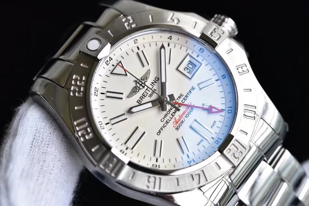 Swiss AAA Breitling Avenger II A3239011/G778 Replica White Dial 43mm Watch – Luxury Look, Full Steel Build